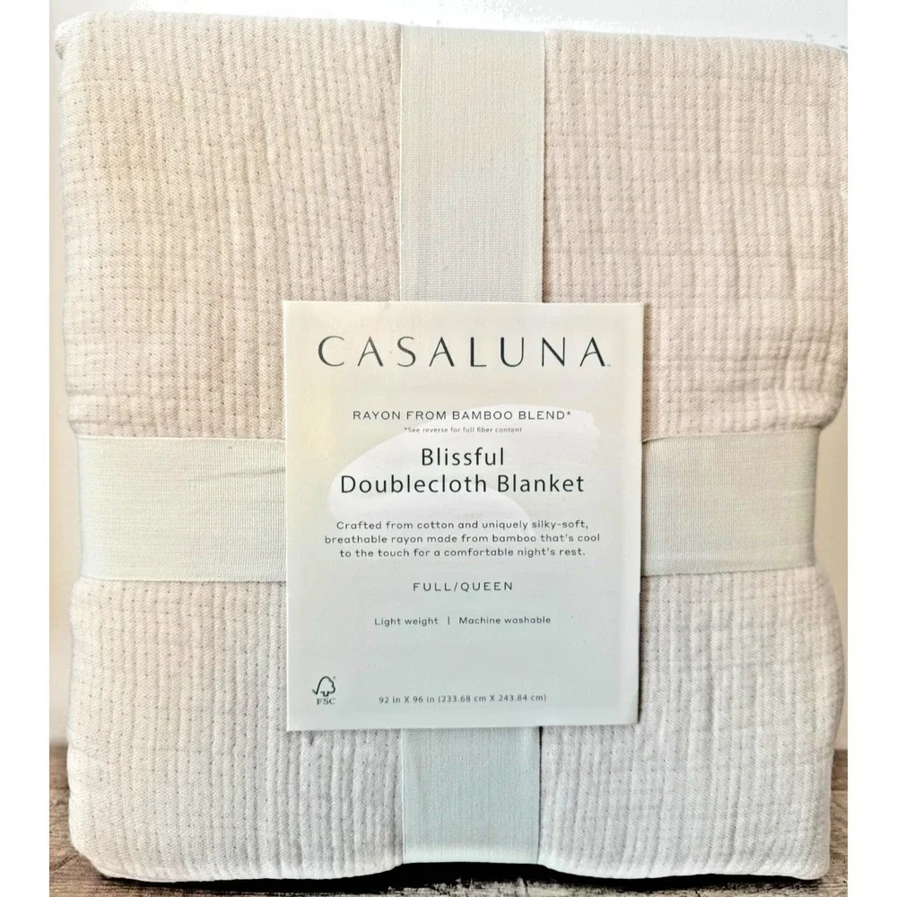 Casaluna Full/Queen Size Rayon Bamboo Blissfull Doublecloth Reversible Blanket - Picture 1 of 7